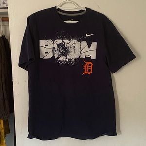 Men’s Nike T shirt